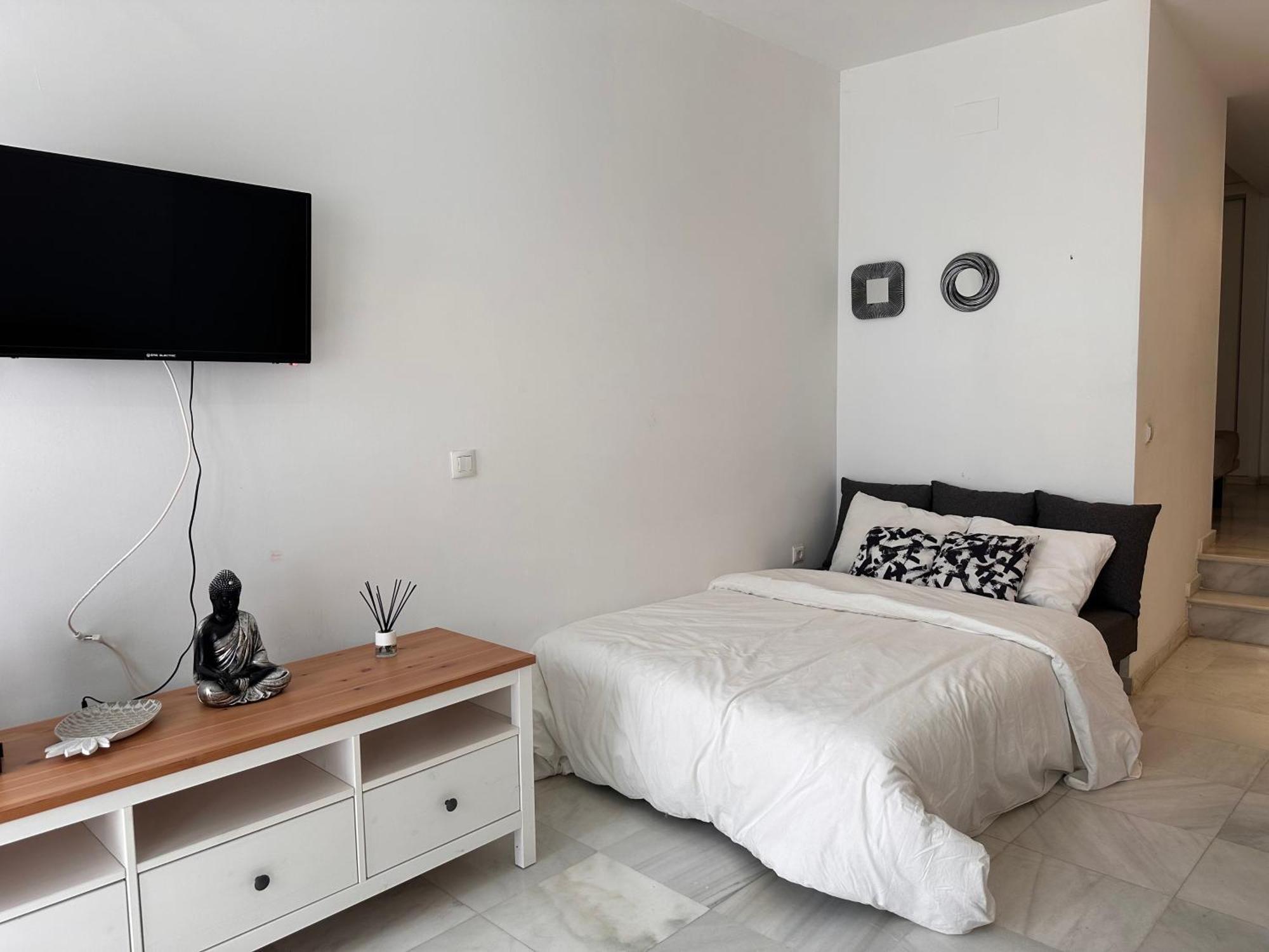 Lovely Apt In The City Center - 15M Walk Giralda Sevilla Buitenkant foto