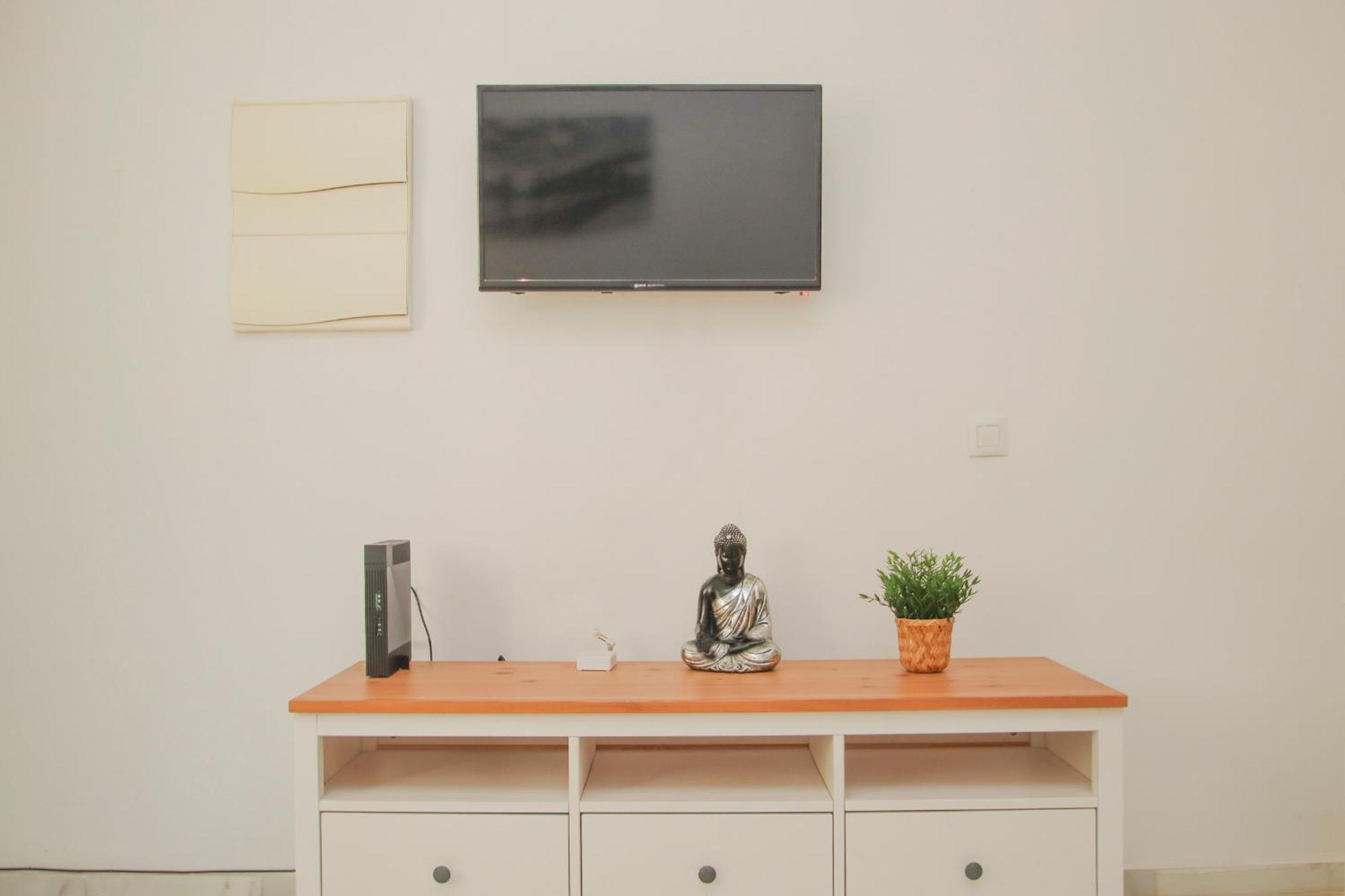 Lovely Apt In The City Center - 15M Walk Giralda Sevilla Buitenkant foto
