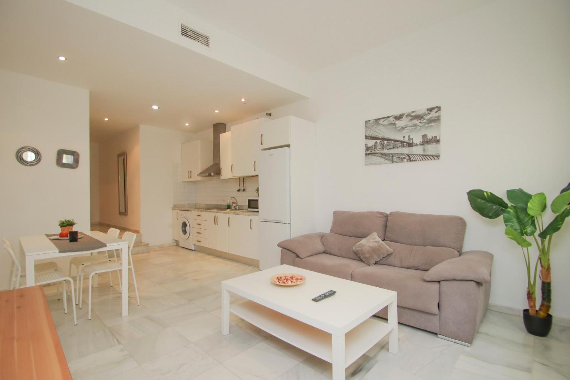 Lovely Apt In The City Center - 15M Walk Giralda Sevilla Buitenkant foto